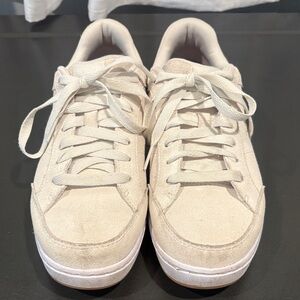 Under Armour Women's Cream Sneakers